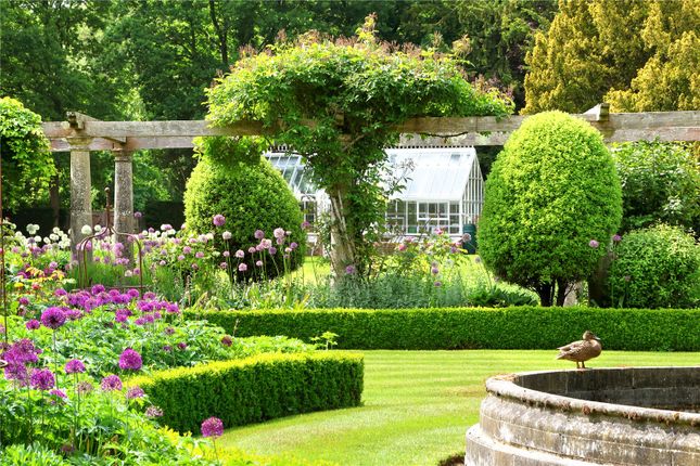 Pednor House