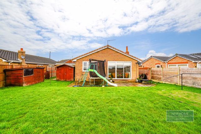 Bungalow for sale in Westlands Road, Sproatley, Hull