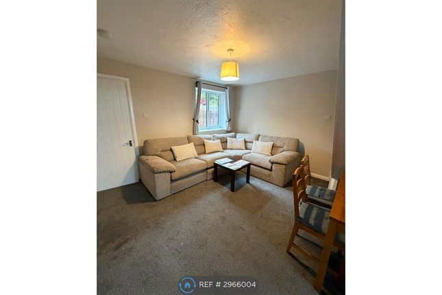 Southern Close, Kingswinford photo 3