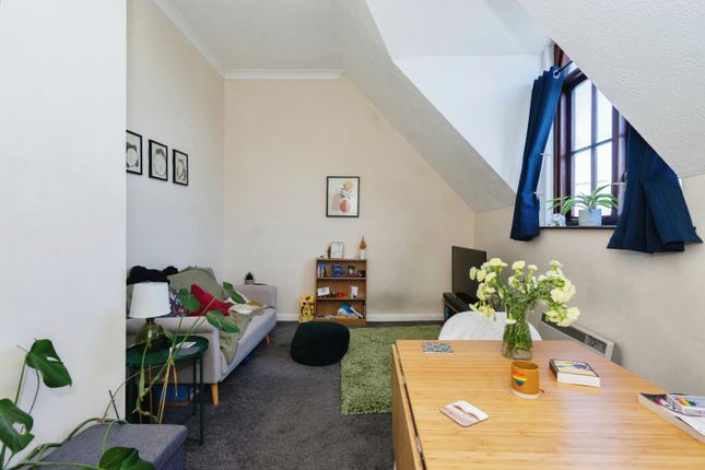 4, 4, Blatchington Road, East Sussex photo 3