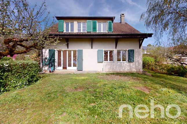 Villa for sale in Aubonne, Canton De Vaud, Switzerland