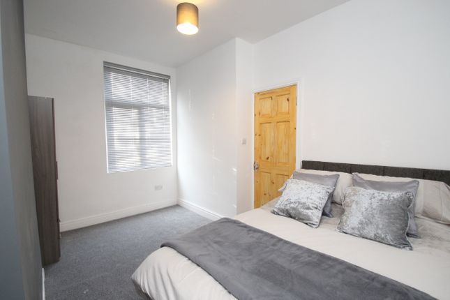 Thumbnail Room to rent in Gilpin Street, Leeds
