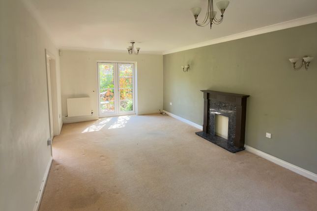6, Chivrick Close, Sturminster Newton photo 3
