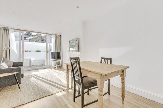 Thumbnail Terraced house to rent in Parsons Green Lane, London