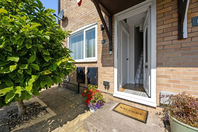 11 Clos Creyr, Pontypridd photo 4