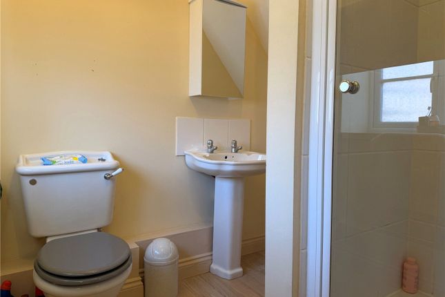 Flat 1, 20, Westgate, Lincolnshire photo 4