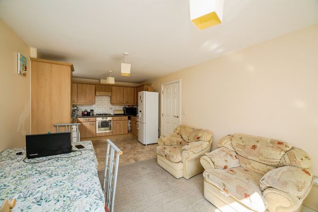 91, Haverhill Grove, Barnsley photo 3