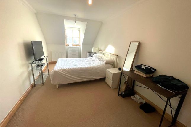 Mews house to rent in The Street, Great Saling, Braintree