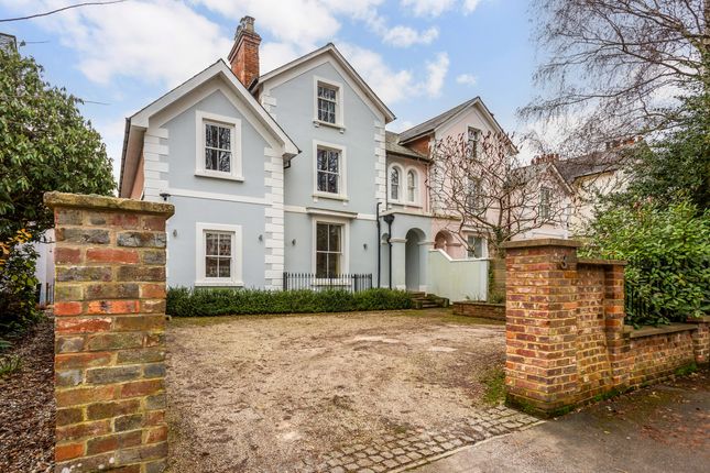 Thumbnail Detached house for sale in Donnington Square, Newbury