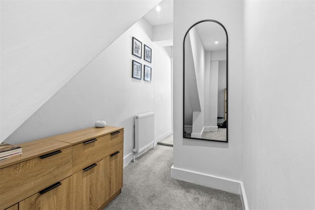 Flat 2, 41 Langney Road, Eastbourne photo 4
