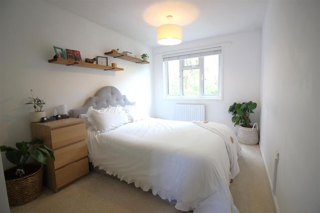 Flat for sale in Guilfords, Old Harlow