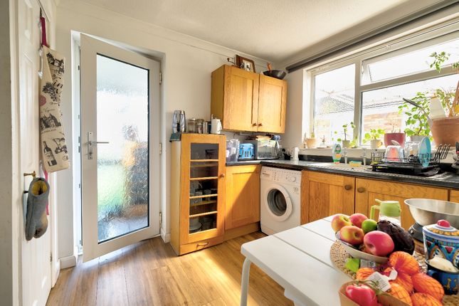37, Mewburn Road, Banbury photo 4