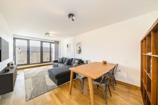3-bed flat on Flat 4, Hanover Court, 5, Stean Street, London, £550,000