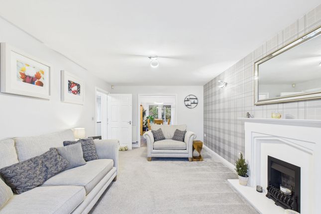37 Moorlands Road, Belper photo 2