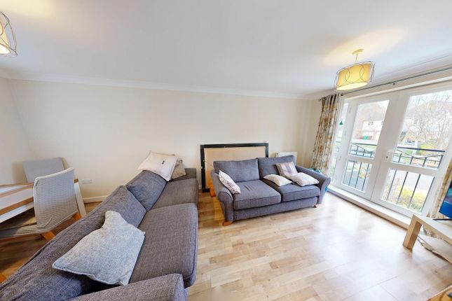 32, Sarah Avenue, Nottingham photo 5