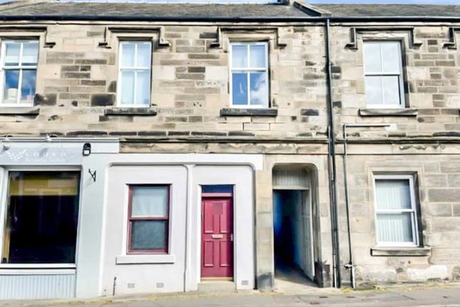 Thumbnail Flat to rent in High Street, Markinch, Glenrothes