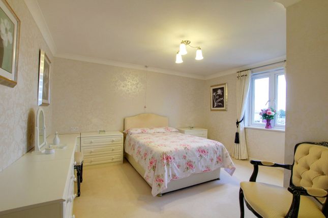 Property for sale in Penfold Road, Worthing, West Sussex