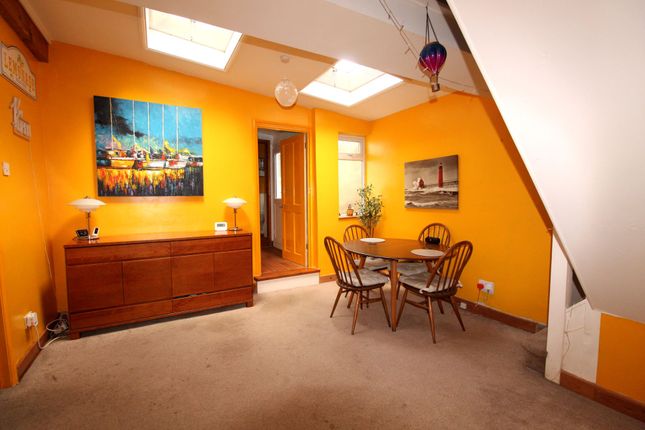 18, Blackbird Street, Sandy photo 4