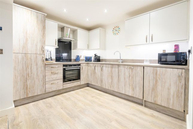 8A, Dovecote Mews, Morpeth photo 4