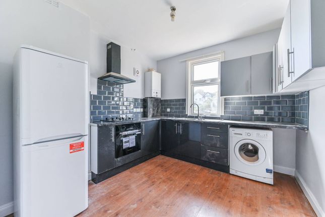 Thumbnail Flat to rent in Beatrice Avenue, Norbury, London