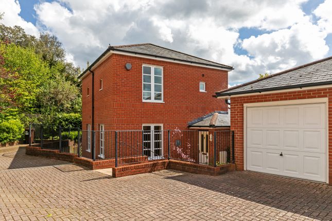 Thumbnail Detached house for sale in Northbrook Avenue, Winchester