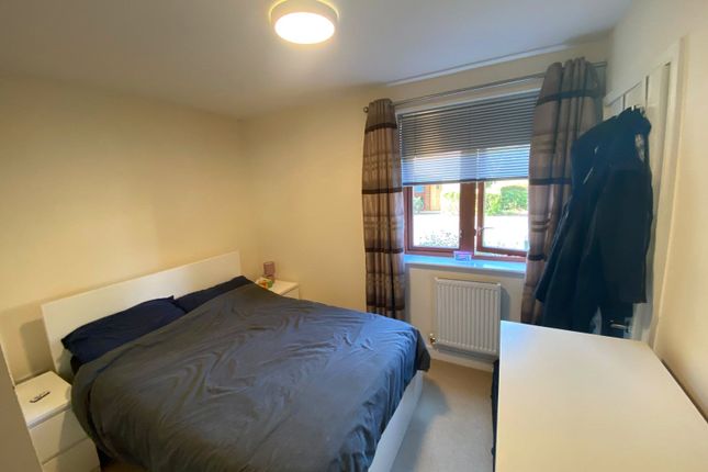6, Abberley Wood, Cambridge photo 4
