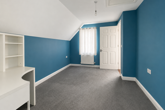 2, Simmons Drive, Dagenham photo 4