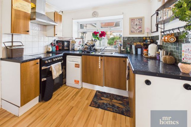 60, Narberth Road, Cardiff photo 2