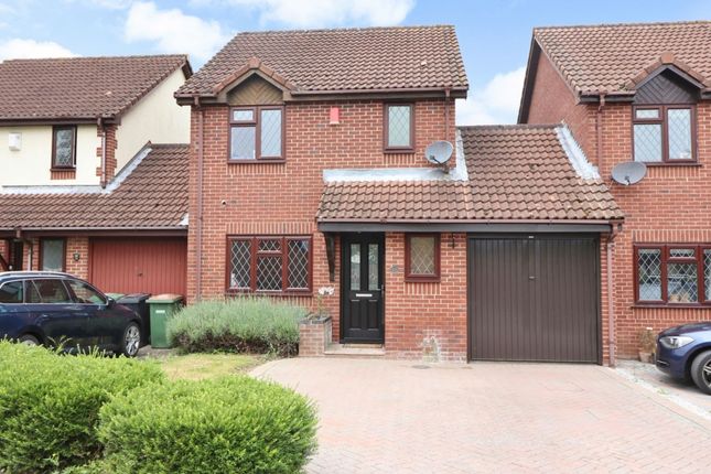 Thumbnail Link-detached house for sale in St. Lawrence Close, Hedge End