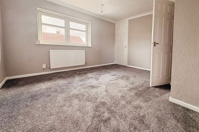 37, St Helier Drive, Port Talbot photo 5