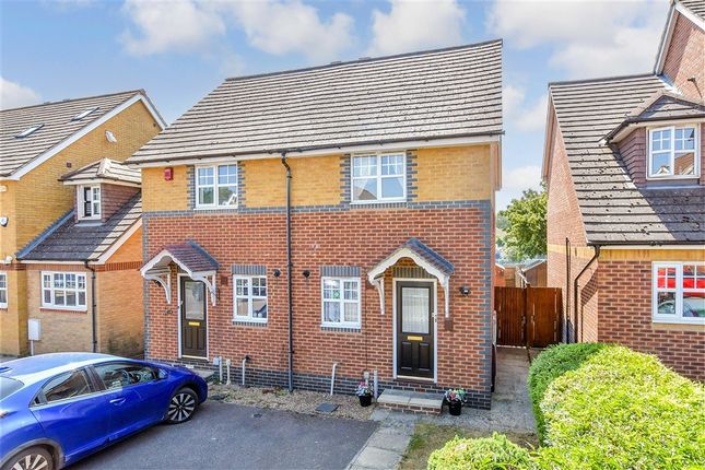 2-bed house on Bakers Gardens, Carshalton, £385,000