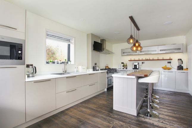 412, Canterbury Road, Folkestone photo 4