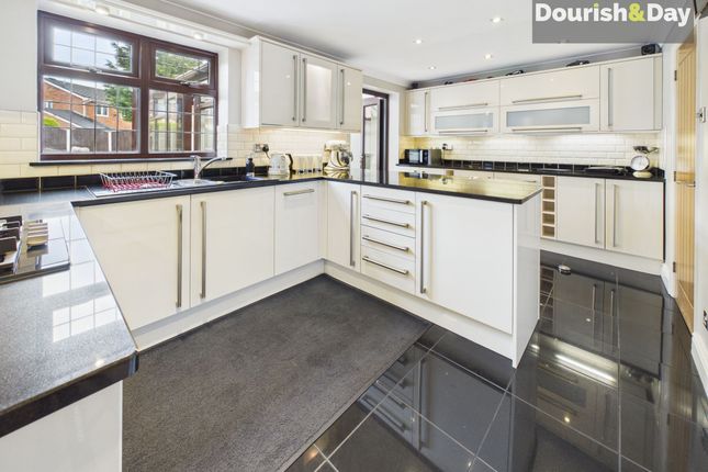 43 Larchmere Drive, Wolverhampton photo 2
