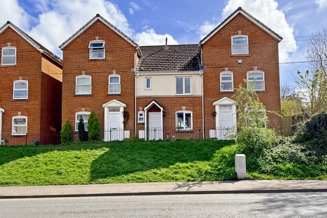 3-bed house on 6, Rhiw'r Derwen, Pontyclun, £200,000