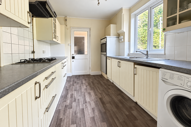 47, Eastfield Avenue, Bath photo 2