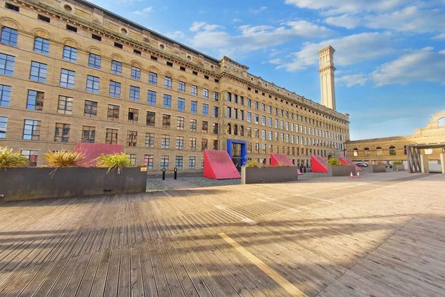 1-bed flat on Apartment 317, Lilycroft Road, Bradford, £45,000