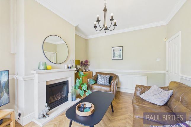23, Westgate, Trafford photo 4