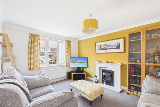 18, Sugarloaf Crescent, Ross-on-Wye photo 2