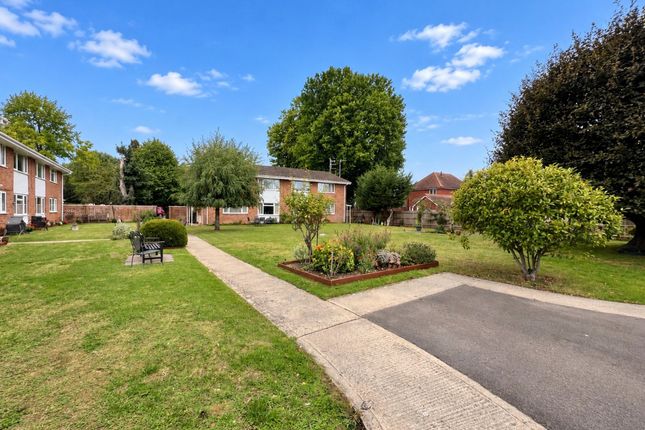 Flat 12, The Willows Lansdown Road, Gloucester photo 4