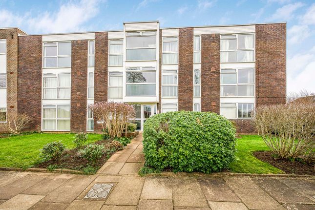 Flat for sale in Rushmead, Richmond