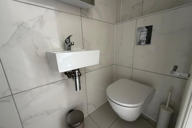 30, Tradescant Road, Lambeth photo 5