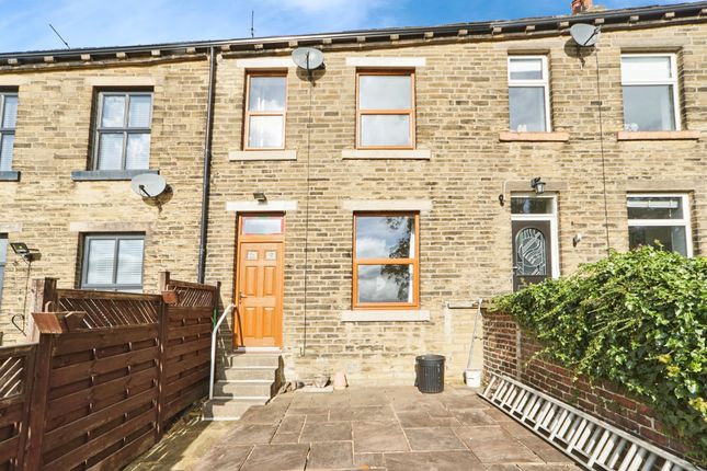 3, Laythorpe Terrace, Keighley photo 2