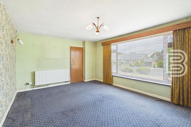 1, Landseer Close, Rugby photo 3