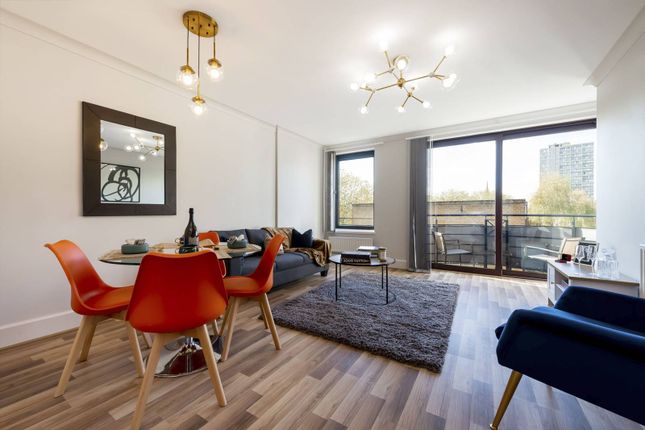 Thumbnail Flat for sale in The Highway E1W, Wapping, London,