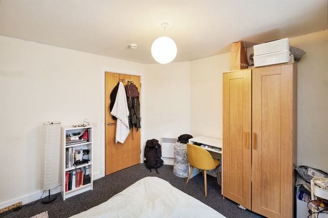 Flat for sale in Fleet Street, Birmingham