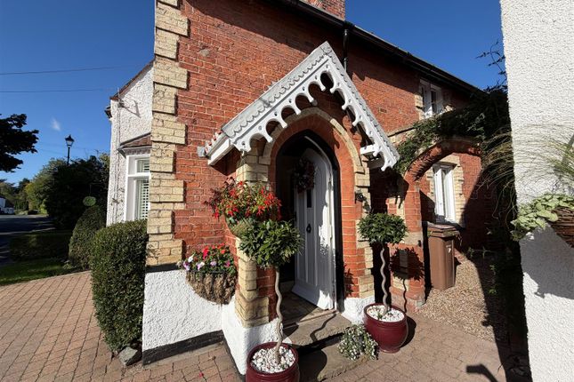 Mole Hall, 252, West Ella Road, West Ella photo 2