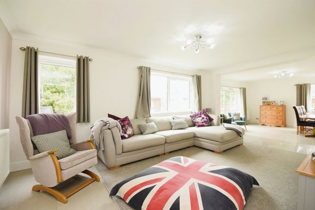 23, Monks Road, Colchester photo 2
