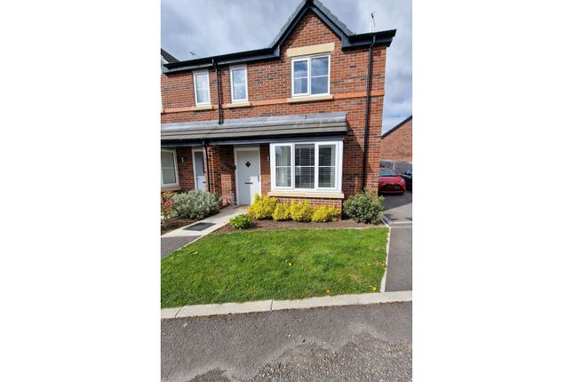 Thumbnail Semi-detached house for sale in Faraday Close, Frodsham