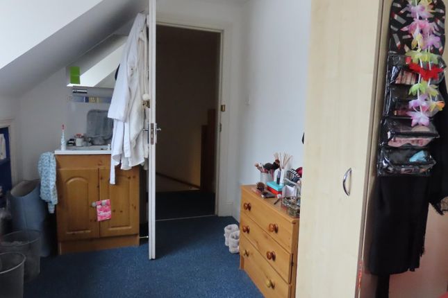 Room to rent in Danes Road, Exeter