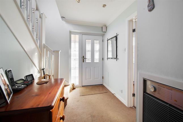 8 Penrith Court, Congleton photo 4